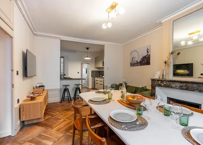 Le Carrousel De Leopold - Proche Place Carnot Lägenhet Nancy